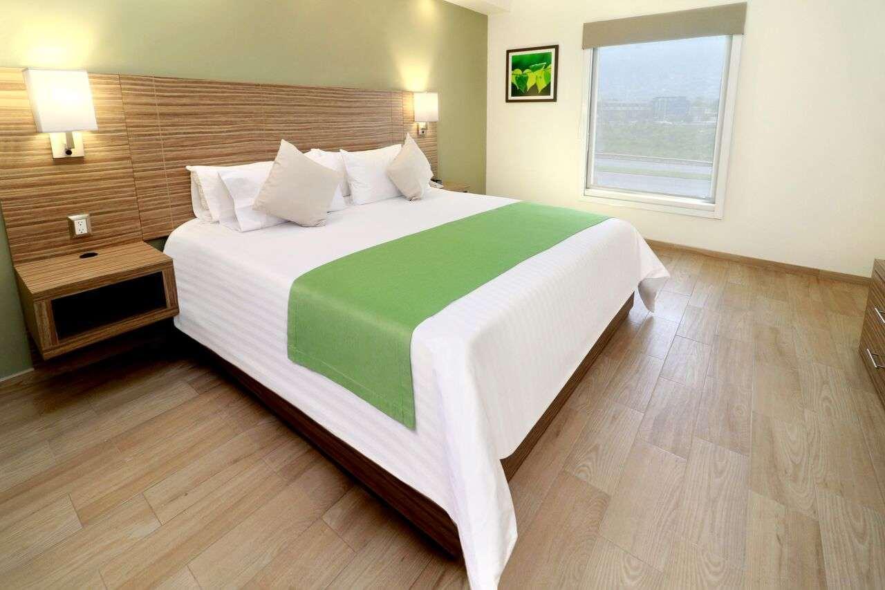 Wyndham Garden Monterrey Valle Real מראה חיצוני תמונה