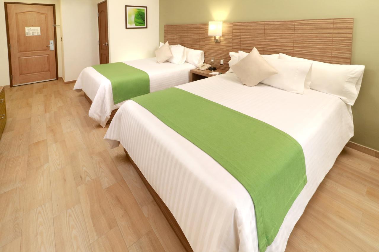 Wyndham Garden Monterrey Valle Real מראה חיצוני תמונה