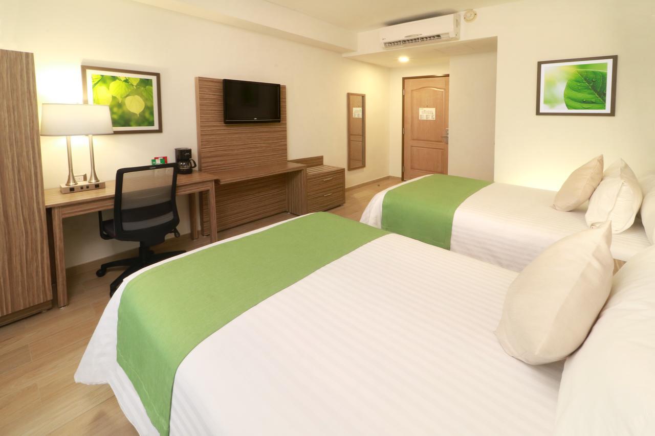 Wyndham Garden Monterrey Valle Real מראה חיצוני תמונה